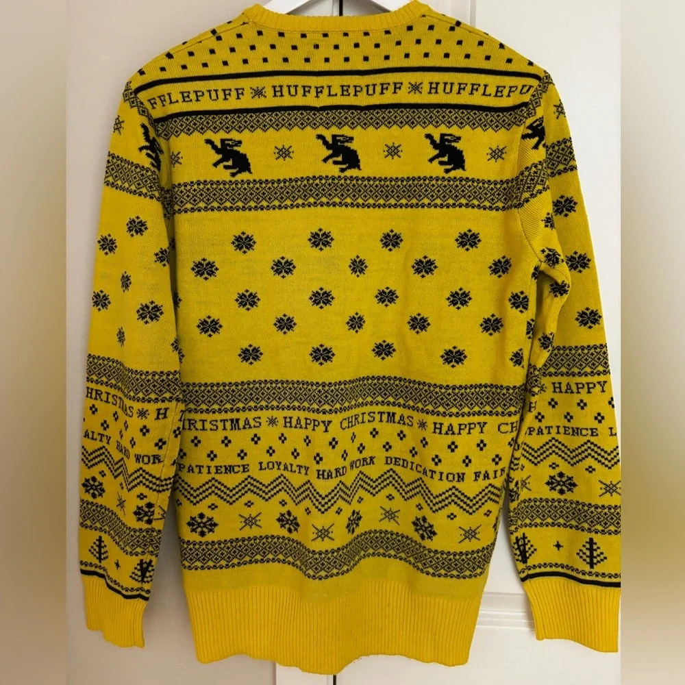Harry Potter Hufflepuff Christmas Sweater from BoxLunch, Adult Size Small